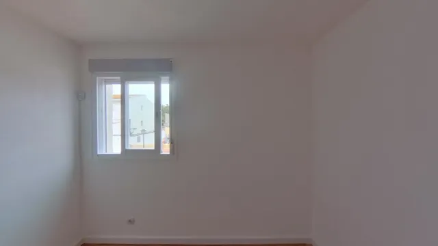 Venta de Vivienda en Marbella, Málaga. Activo Inmobiliario Sin Posesión / Alquilado / No se Puede Visitar ni Financiar. — 13