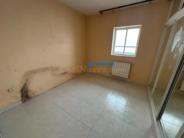 PISO EXTERIOR DE DOS DORMITORIOS Y PATIO EN OPAÑEL - foto 4