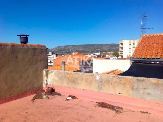CASA PARA REFORMAR A SU GUSTO — 24