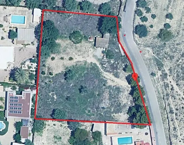 Parcela urbana en los girasoles — 3