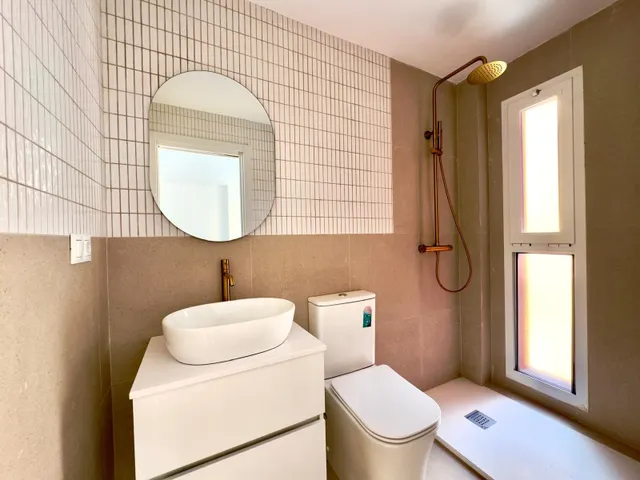 ESTUDIOS Y APARTAMENTOS DESDE 190.000 — 32