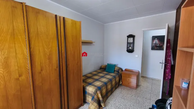 Se vende piso de 4 habitaciones en Tortosa, Sant Llatzer. — 19