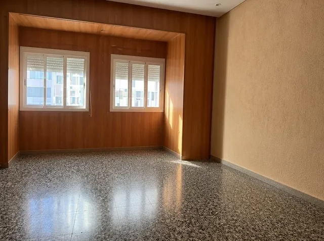 Venta de casa en primera planta con terraza de 70m2 - foto 3
