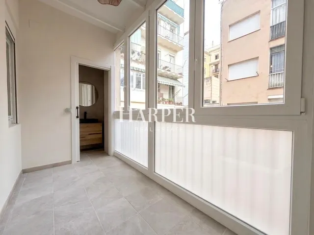 Piso reformado con elementos originales en el corazón de Vila de Gràcia 3hab — 15