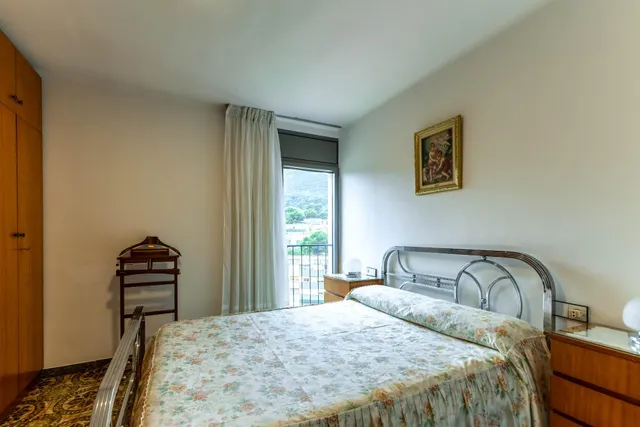 Agencia Inmobiliaria en Barcelona. Piso en venta en Montbau — 16
