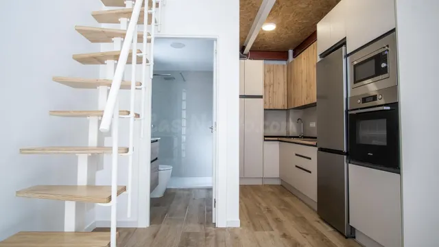 Estudio de obra nueva en alquiler — Centro de Elda