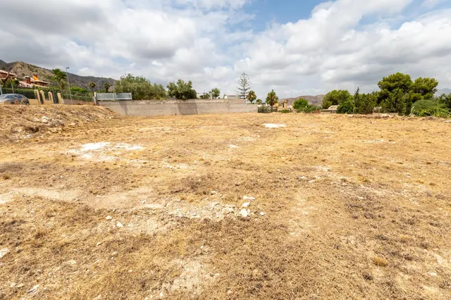 PARCELA EN VENTA  EN URBANIZACIÓN  MONTEPINAR (ORIHUELA) — 7