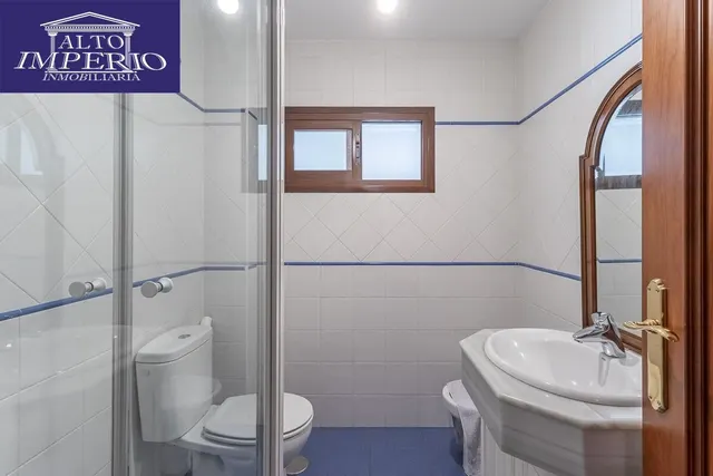 Chalet Exclusivo en Camino Bajo de Huétor — 23