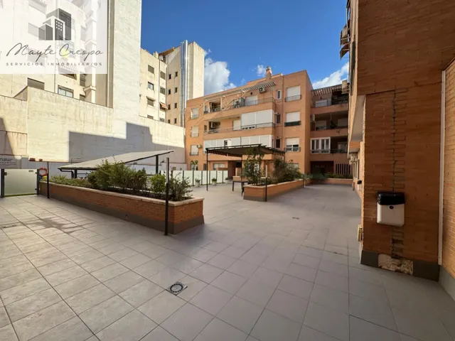 NUDA PROPIEDAD EN ZONA CÁMARA DE COMERCIO – GRANADA — 23