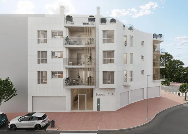 PISOS OBRA NUEVA EN EL PUEBLO DE BENICASIM - foto 2
