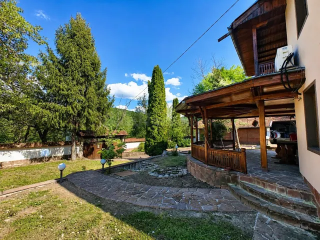 Villa de 2 plantas en Malka Zhelyazna, Bulgaria - foto 5