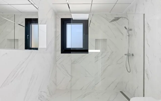 CHALET DE DISEÑO CON PISCINA PROPIA — 24