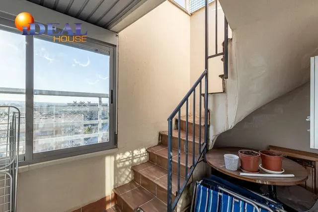 Ático dúplex en Campus de la Salud — 8