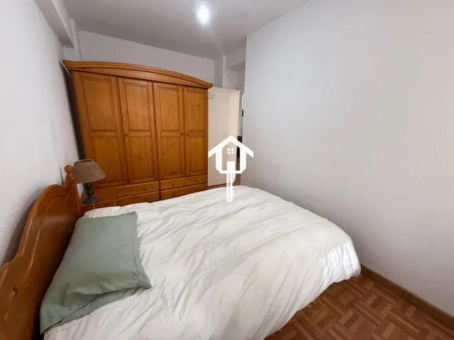 Piso en venta en Alicante, 80m2, 3 habitaciones, 1 baño, segunda planta con ascensor,zona santo domingo — 29