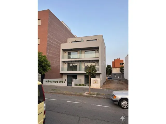 Terreno urbano en venta - Vecindario - foto 2
