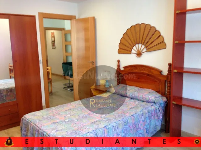 EST/ Bonito piso para ESTUDIANTES con CUATRO dormitorios en  - foto 3