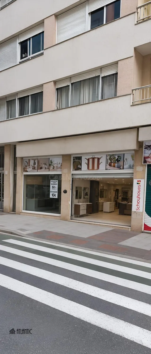 Local comercial 185m² en alquiler - Travesia de Vigo — 2