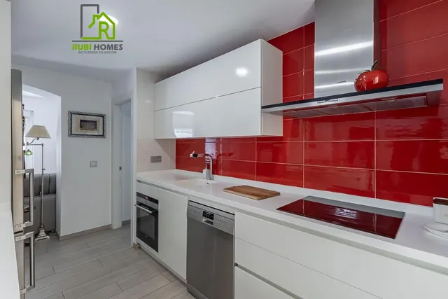 PISO EN VENTA - GRANADA (C/Recogidas) — 16