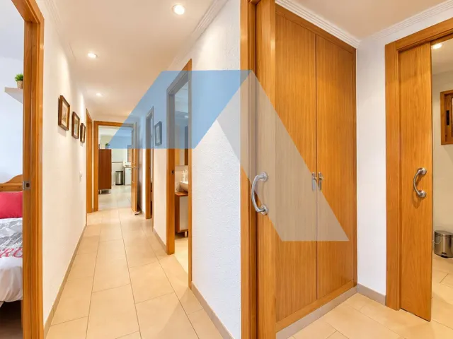 Chalet en parcela urbana con piscina privada en san vicente del raspeig — 23