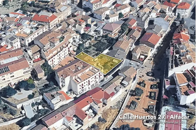 Parcela de 551m2 en Alfacar para vivienda unifamiliar o plurifamiliar — 24