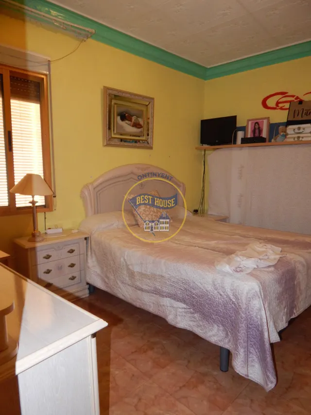 Casa Espaciosa en Montesa: Comodidad y Estilo — 41