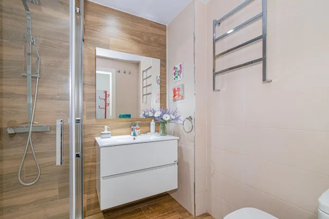 Precioso duplex moderno con patio — 18