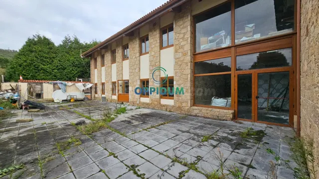 Casa con gran potencial en Arteixo, A Coruña - foto 2