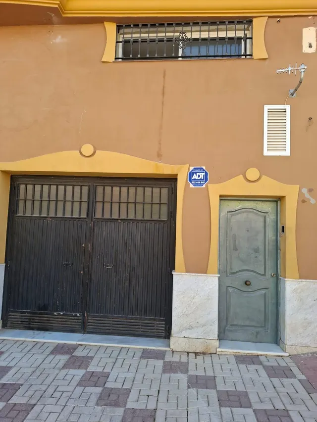 Se vende local comercial con posibilidad de cambio de uso. — 11
