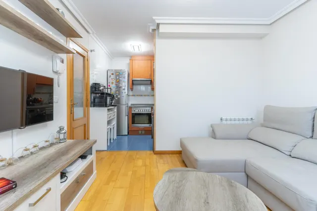 Apartamento con terraza, garaje y trastero año 2008 — 14