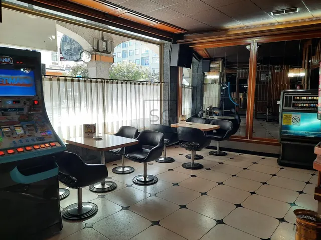 CAFETERIA EN FUNCIONAMIENTO EN NARÓN - foto 3