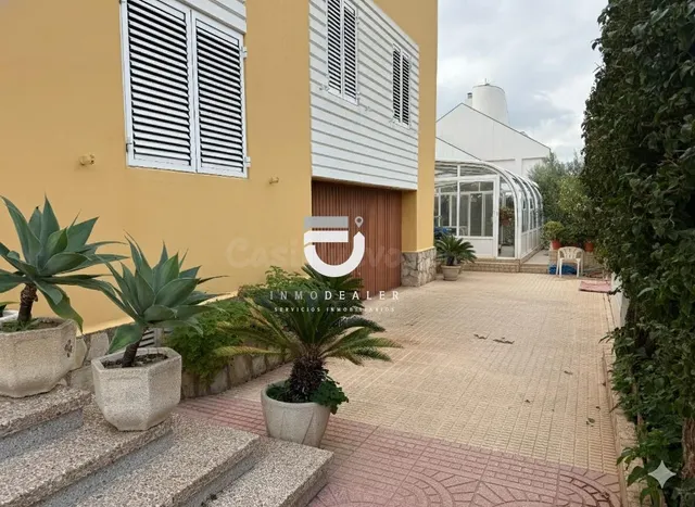 Casa independiente en Oliva - foto 3