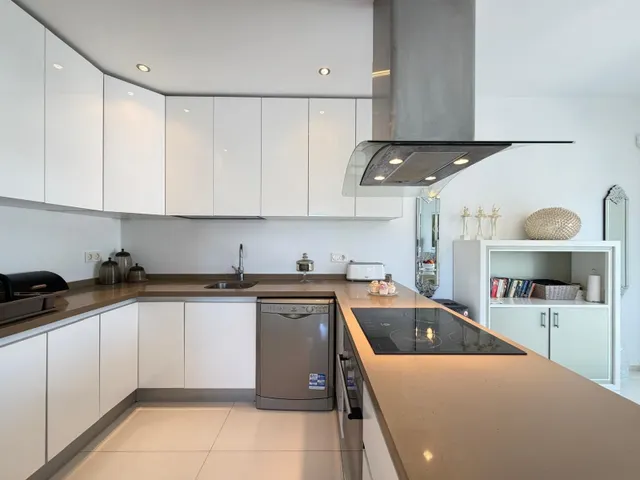 Villa 4 habitaciones 129m² en venta - Doña Pepa — 33