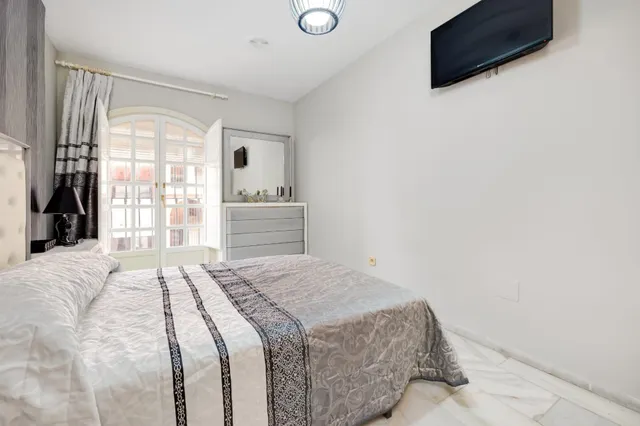 Venta Apartamento, Playa de Los Locos,  Primera línea de playa Torrevieja piscina comunitaria — 36
