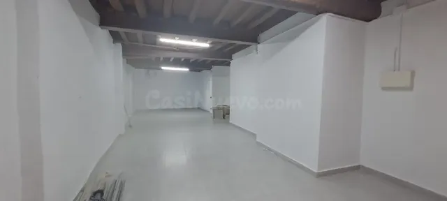 Espacio reformado con alma en el centro de Reus – Ideal para - foto 2