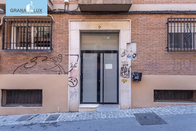 Piso reformado junto a triunfo — 21