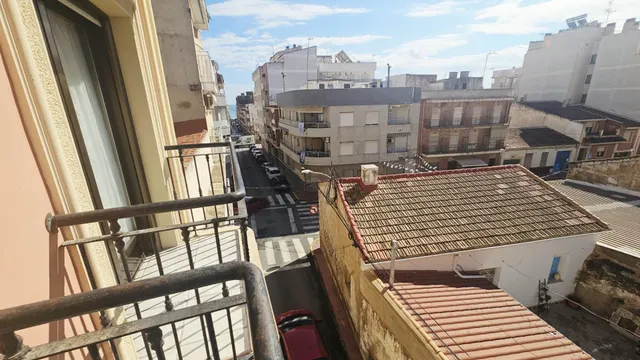 Amplio piso en el centro y a dos minutos de la playa de Guardamar del Segura, Alicante, Costa Blanca — 37