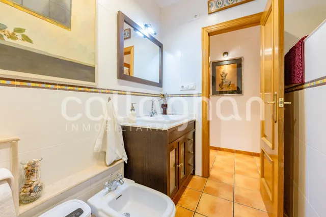Casa de pueblo reformada en Canet Den Berenguer — 25