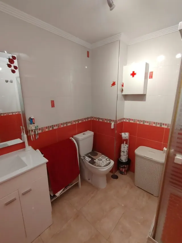 Piso completamente reformado en la zona del Hospital Juan Grande — 10
