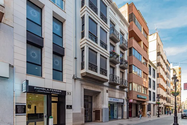 Espectacular dúplex de 4 dormitorios en el centro de Castellón — 31