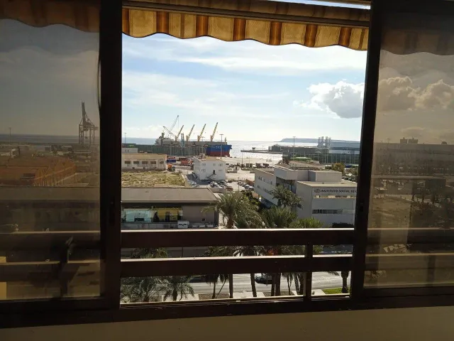 Amplia vivienda de lujo junto al Puerto Deportivo y Paseo Marítimo — 43