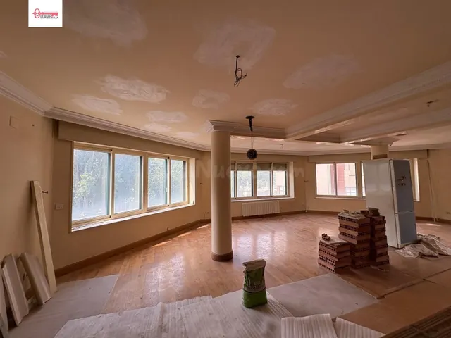 IMPRESIONANTE PISO CON UN POTENCIAL ENORME - foto 5