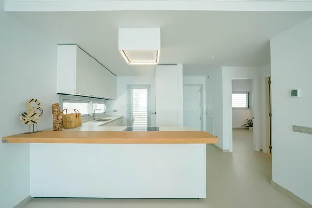 Ático Moderno con Orientación Sur en Reserva del Higuerón - foto 3
