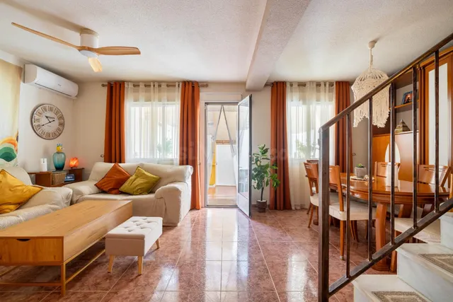 Se Vende Dúplex en Retamar - foto 3