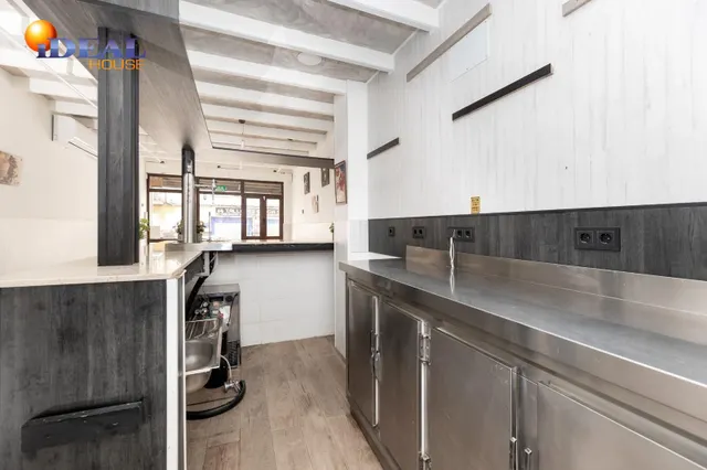 ✨ ¡OPORTUNIDAD ÚNICA EN EL ZADÍN! ✨  Local Reformado de 45 m2 con Gran Potencial — 11