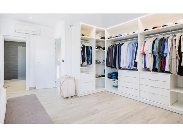 Villa 4 habitaciones 350m² en venta - Pueblo — 37