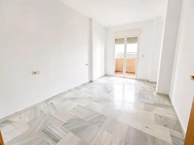 DUPLEX CON 2 TERRAZAS EN CULLAR VEGA, GARAJE  TRASTERO Y ASCENSOR — 25