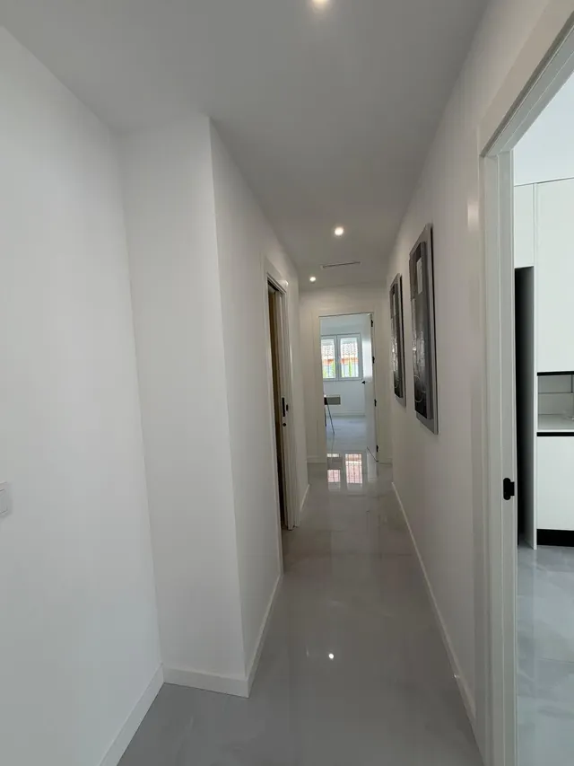 VENTA DE ESPECTACULAR CHALET INDEPENDIENTE DE LUJO HACE ESQUINA — 34