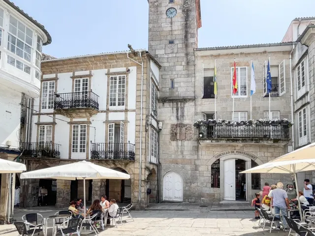 Casa pazo en el centro de Pontedeume