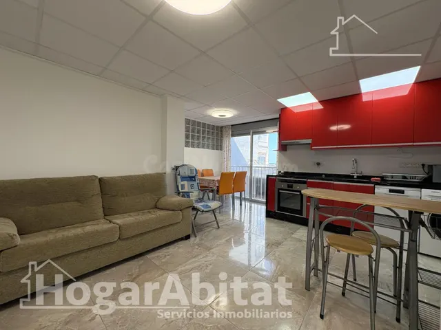 ¡REFORMADO! EXTERIOR CON ACCESO AL MAR, TERRAZA Y GARAJE - foto 2
