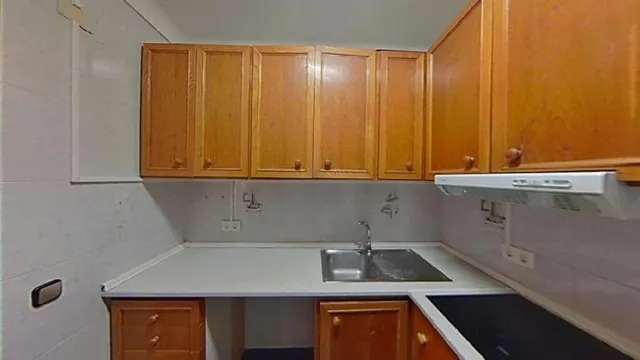 PISO EN VENTA CON INQUILINO EN AV. ALFONSO XIII- BADALONA — 9